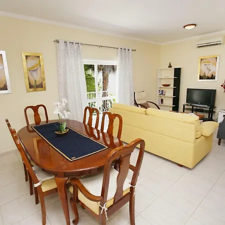 T3 Oasis Apartment *